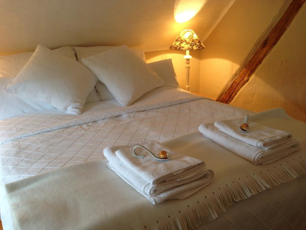 All Seasons Bed & Breakfast Kerpen  Phòng bức ảnh